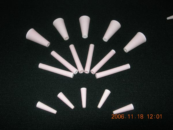 Alumina ceramic nozzle